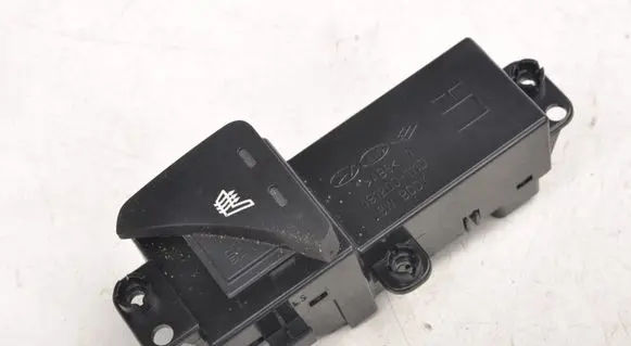 KIA Sportage Seat heating switch 93330-3W000WK