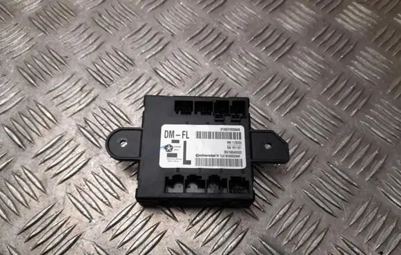 Jeep Grand Cherokee Door control unit/module 68316559AB