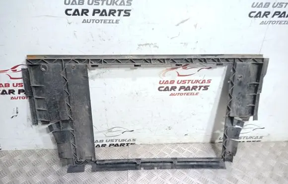 Renault Laguna I Radiator trim 753883U