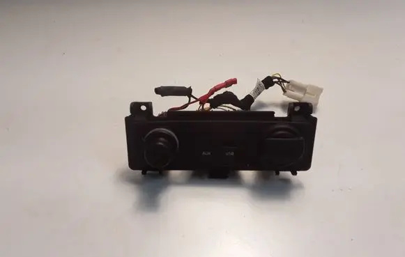 KIA Sorento AUX in-socket connector 130516630