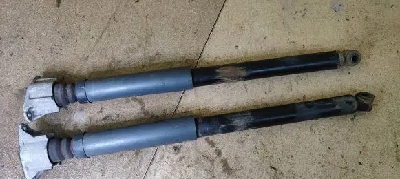 Volvo C30 Rear shock absorber/damper 31201175