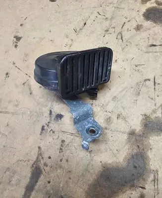 Opel Astra J Horn signal A046522