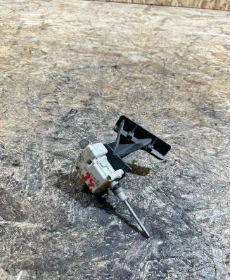 Mercedes-Benz C W203 Central locking motor A2038201997 17030303120 80660013