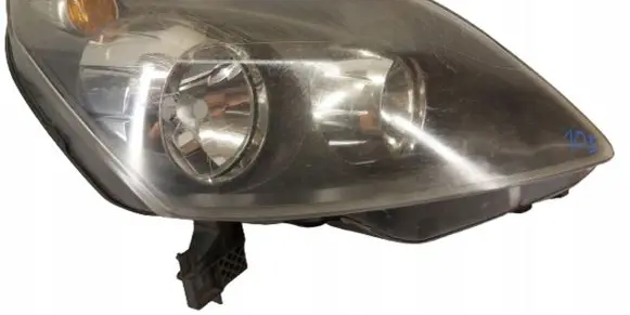 Opel Zafira B Headlight/headlamp