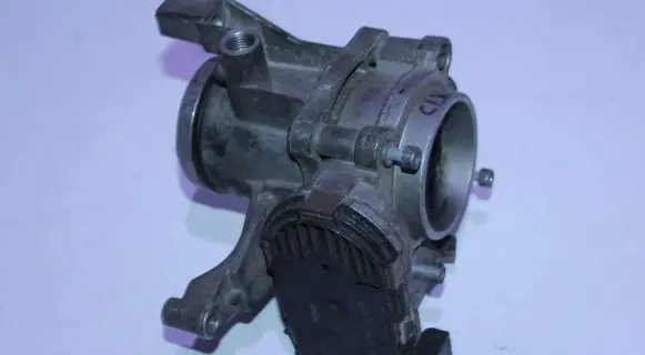 Mercedes-Benz CLK A208 C208 Throttle valve A1111410325 DK0022 0280750074