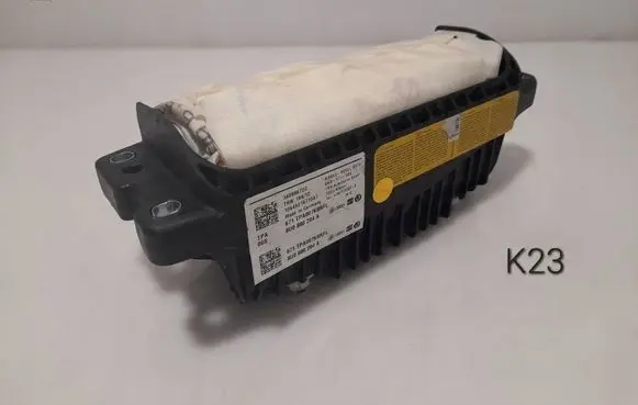 Audi Q3 8U Passenger airbag 8U0880204A