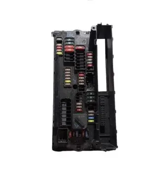BMW 5 F10 F11 Fuse module 9234421