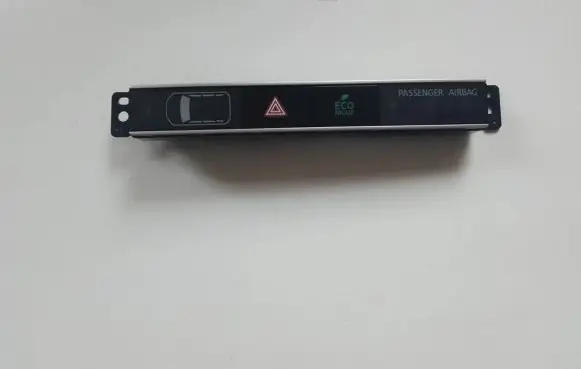 Mitsubishi Outlander Hazard light switch 8002C642B