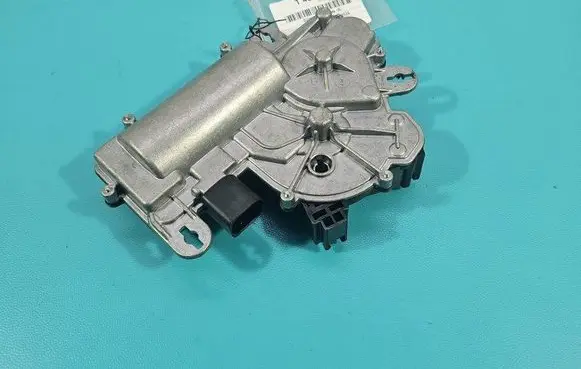 Skoda Superb B8 (3V) Tailgate/trunk/boot lock/catch/latch 5TA827887A IMPRK1436982