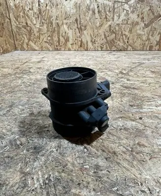 Mercedes-Benz E W211 Mass air flow meter A6460940048 0281002535