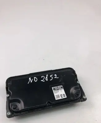 Toyota Yaris Engine control unit/module 89661K0082