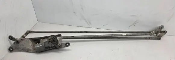 Renault Modus Front wiper linkage and motor 3397020635 8200141270