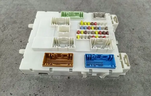 Ford Grand C-MAX Fuse box set DV6T14A073DG