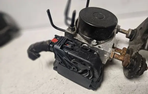 Skoda Roomster (5J) ABS Pump 6R0614117AD 0265237065