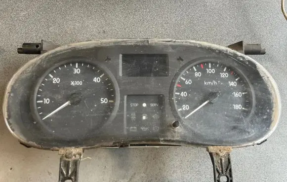 Renault Master II Speedometer (instrument cluster) P8200359415 216787741 216768212