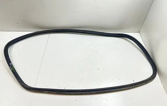 Tesla Model 3 Trunk rubber seal (body) 