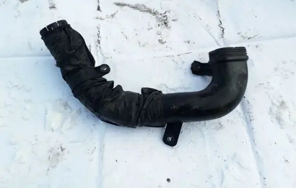 Hyundai Santa Fe Air intake hose/pipe 282122B100 28212-2B100