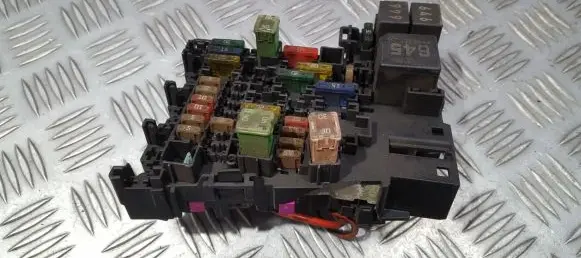 Skoda Octavia Mk3 (5E) Fuse box set 5Q0937615C VWPE904182
