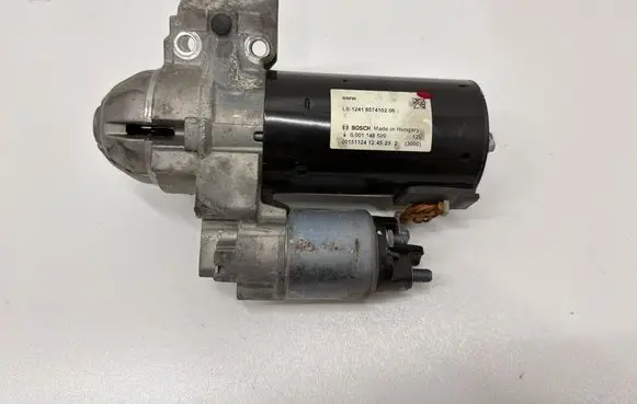 BMW 5 F10 F11 Starter motor 8574102 20151124 0001148509