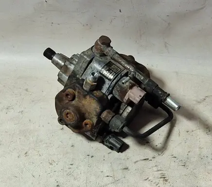 Opel Zafira B Fuel injection high pressure pump 8980924670 HU2940001010