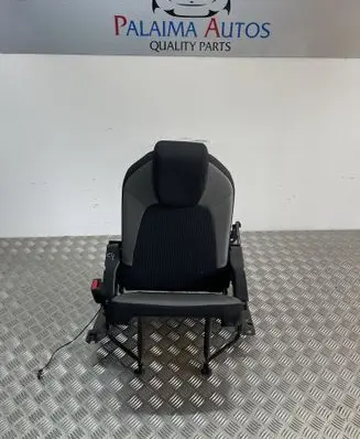 Citroen SpaceTourer XL Rear seat 