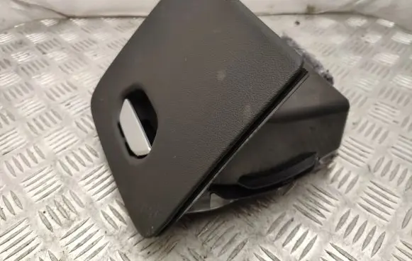BMW 7 G11 G12 Dashboard storage box/compartment 9345350