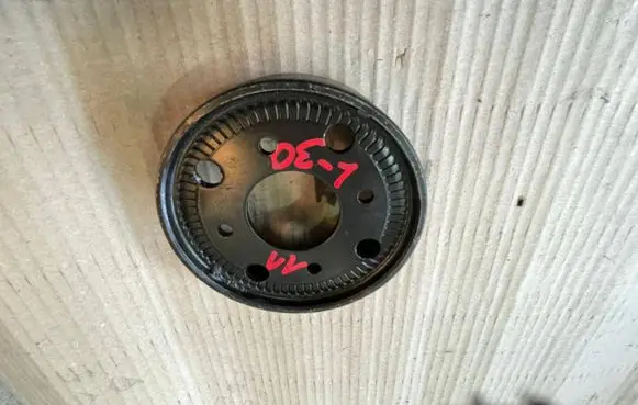 SsangYong Rexton Water pump pulley 5111111017