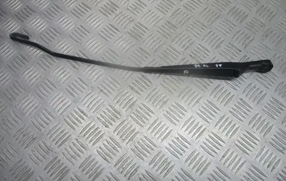 Volkswagen PASSAT B5.5 Front wiper blade arm