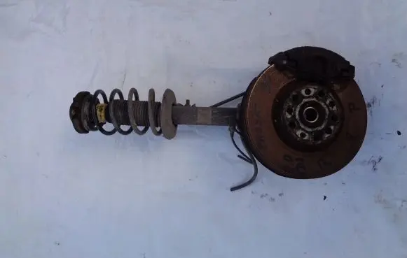 Volkswagen PASSAT B6 Front wheel hub spindle knuckle