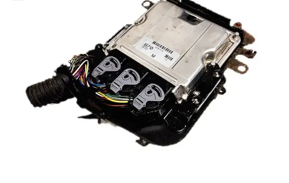 Mitsubishi Carisma Engine control unit/module MR507870 870EDC15C3