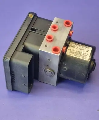 Mazda 2 ABS Pump DF74437A0C A426G 06210204694