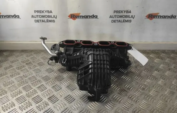 Toyota Prius (XW50) Intake manifold 1105870S01
