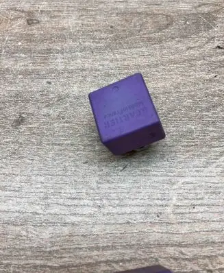 Renault Laguna I Other relay 12V50A03525