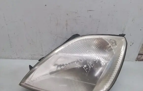 Ford Fiesta Headlight/headlamp
