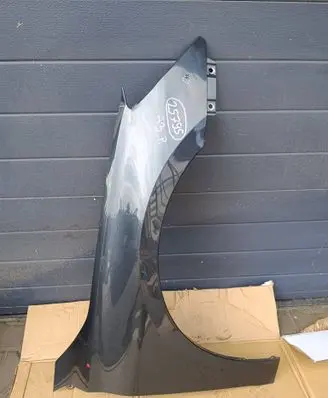 Audi A3 8Y Fender mounting bracket 8W0821092