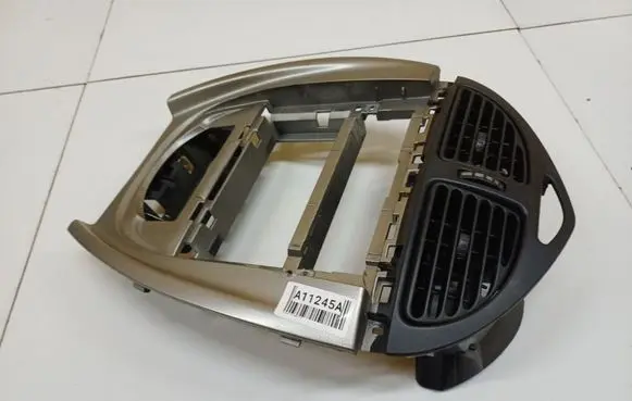Citroen C5 Dash center air vent grill 9650443077
