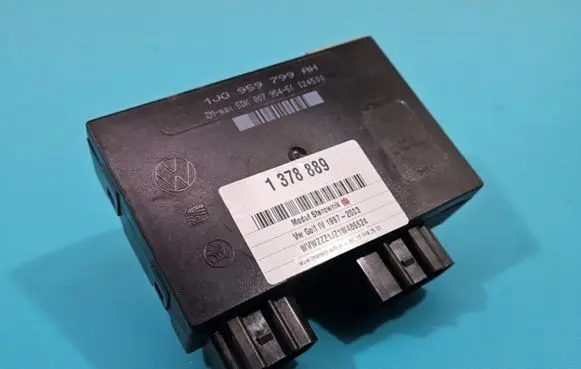 Volkswagen Golf IV Central body control module 1J0959799AH IMPRK1378889