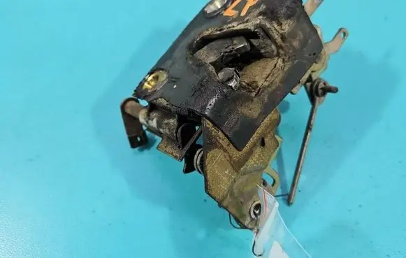 Land Rover Discovery Front door lock IMPRK1541697