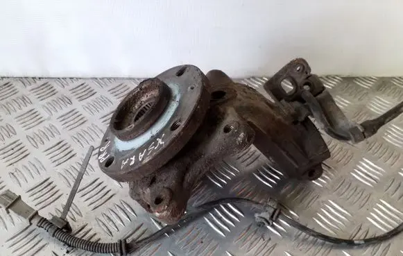 Citroen Xsara Front wheel hub spindle knuckle