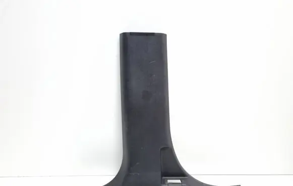 (B) pillar trim (bottom)