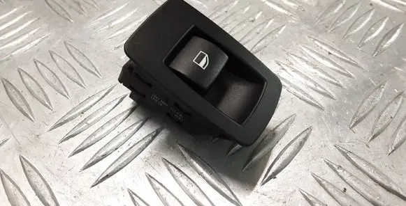 BMW 3 E90 E91 ESP (stability program) switch 6945874 6935534
