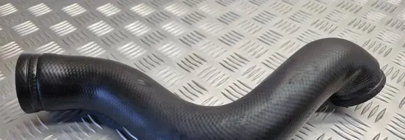 Intercooler hose/pipe