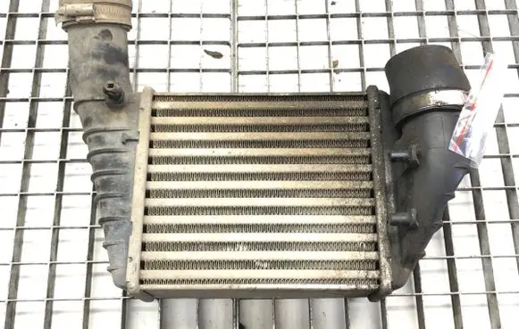 Volkswagen PASSAT B5.5 Intercooler radiator