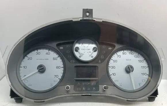 Speedometer (instrument cluster)