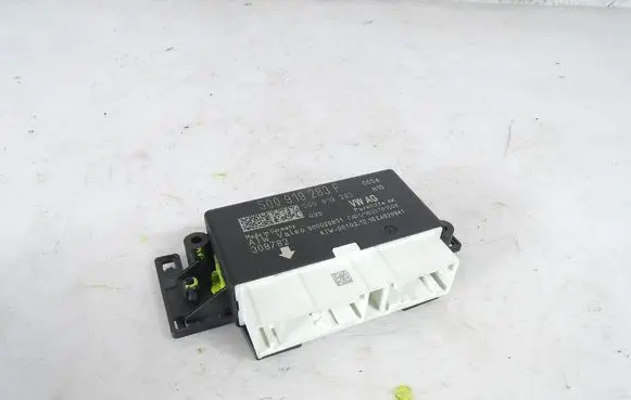 Skoda Fabia Mk3 (NJ) Engine control unit/module 5Q0919283F