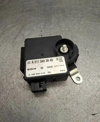 Mercedes-Benz E W211 Charging relay A2115403845 0199000012 15030359
