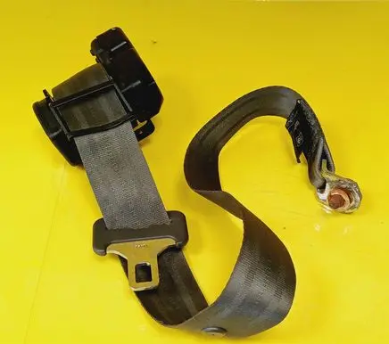 Volvo S40, V40 Rear seatbelt 30808368 570183800H