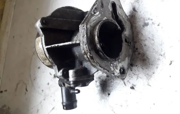Opel Vivaro Vacuum pump