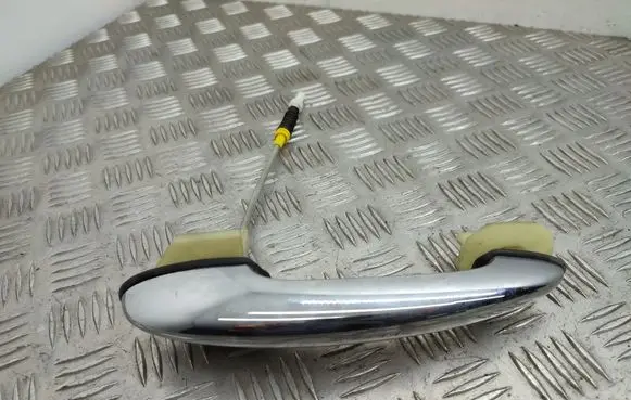 Mini Cooper Countryman R60 Rear door exterior handle