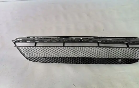 Mercedes-Benz GLC X253 C253 Front bumper lower grill
